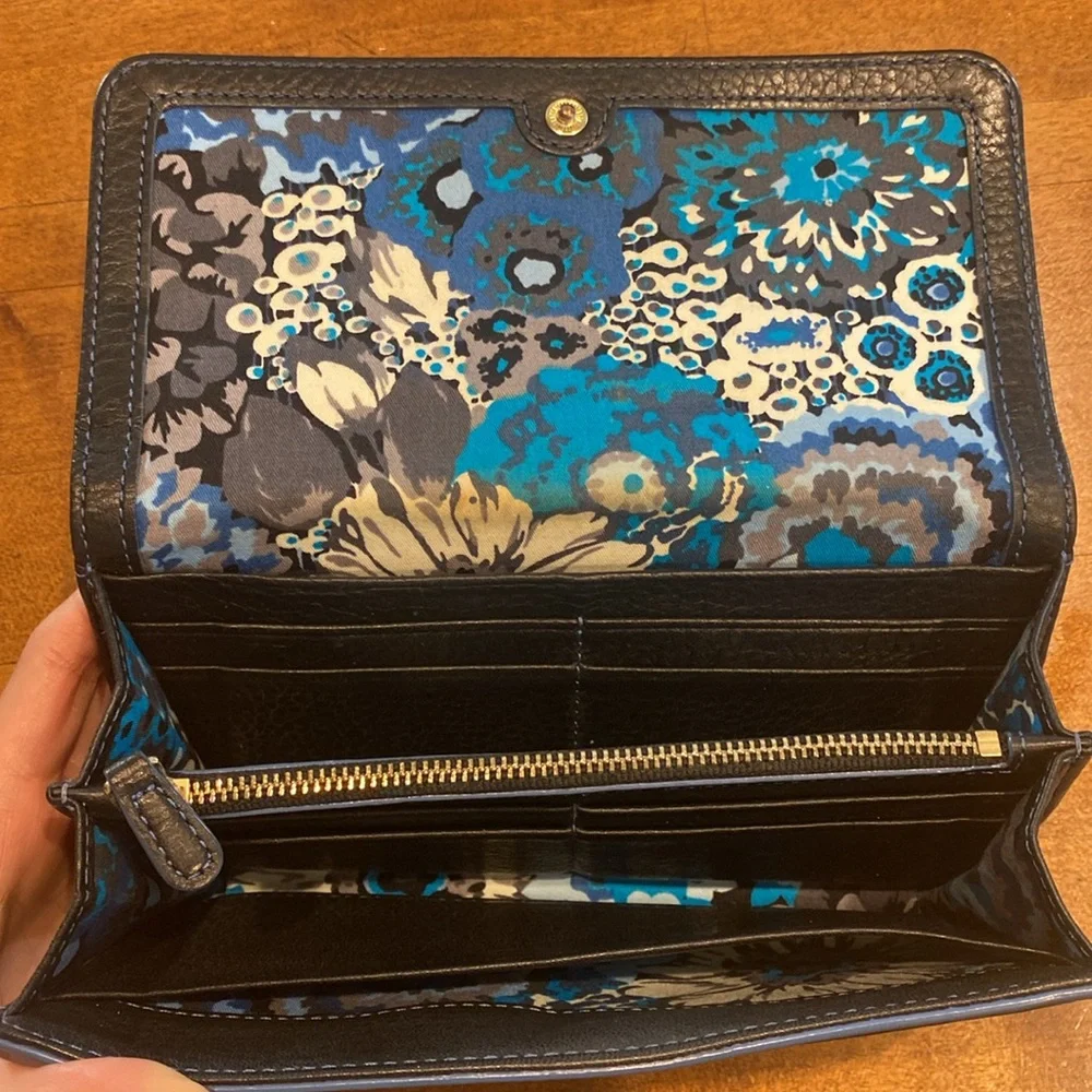 Vera Bradley Leather Wallet - Picture 6 of 8